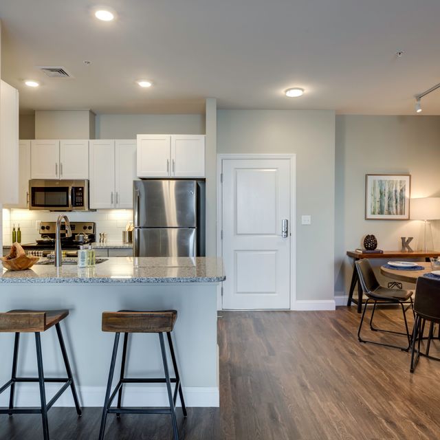 The Kinloch - Fully Equipped Kitchen with GE Stainless Steel Appliances and Breakfast Nook